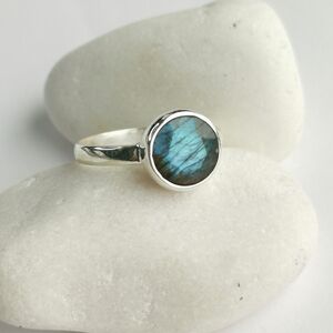 Canadian Labradorite ring in Sterling Silver size 7 🆕